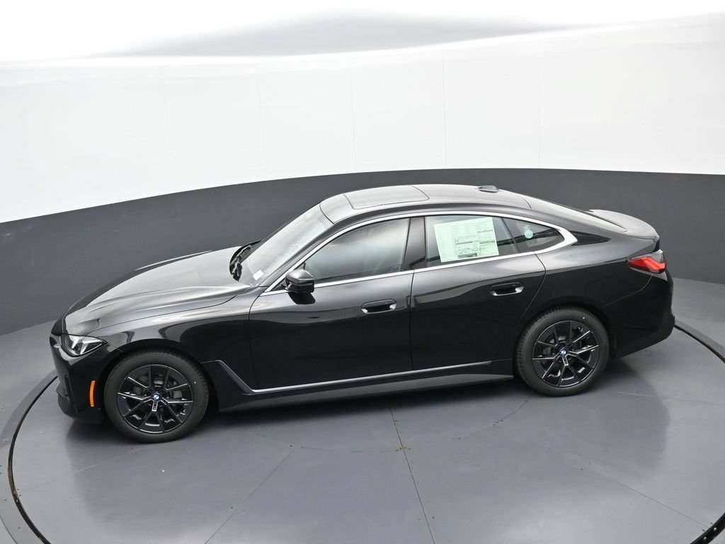 New 2026 BMW i4 xDrive40i w/ Premium Package AWD/4WD image 33