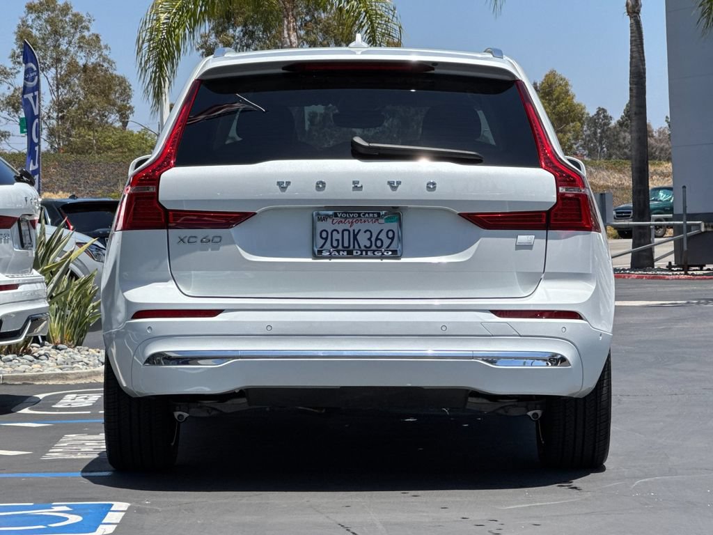 Certified 2023 Volvo XC60 T8 Plus w/ Climate Package AWD/4WD image 4