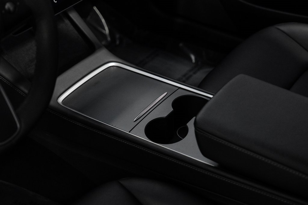 Used 2023 Tesla Model 3 Standard Range image 28