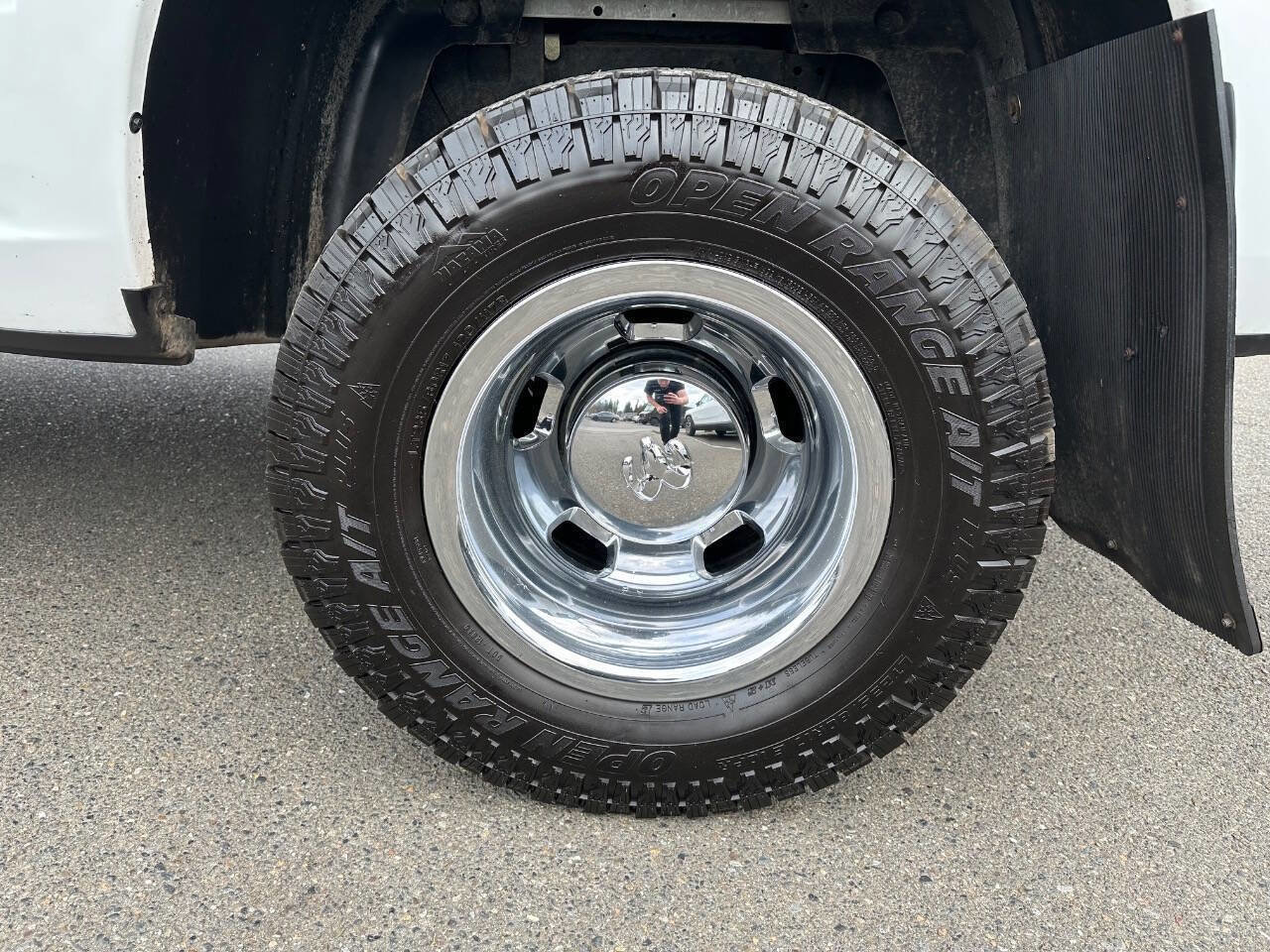 Used 2018 RAM 3500 Big Horn AWD/4WD image 3