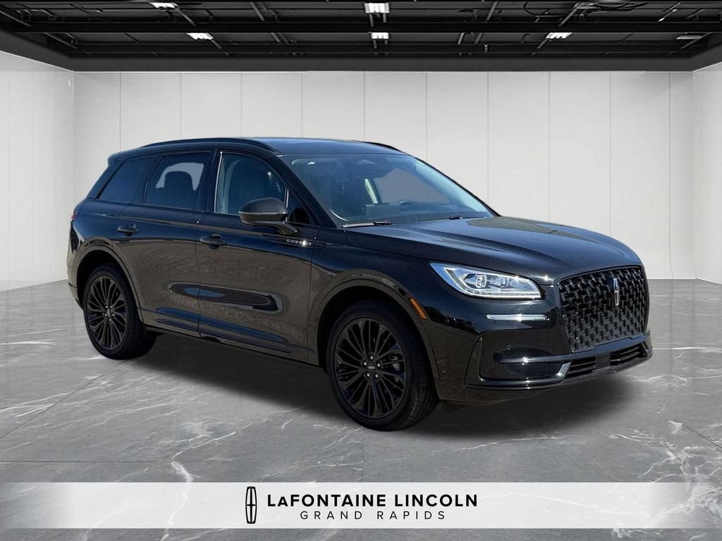 Certified 2025 Lincoln Corsair Reserve w/ Equipment Group 202A AWD/4WD image 7