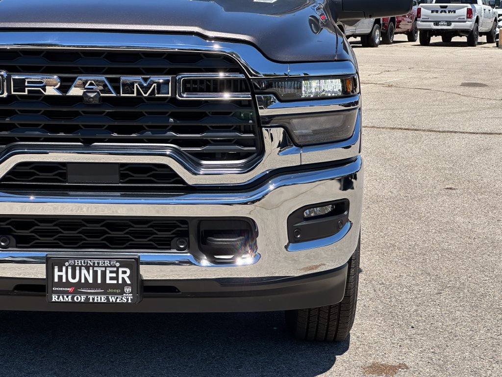 New 2026 RAM 3500 Tradesman AWD/4WD image 13