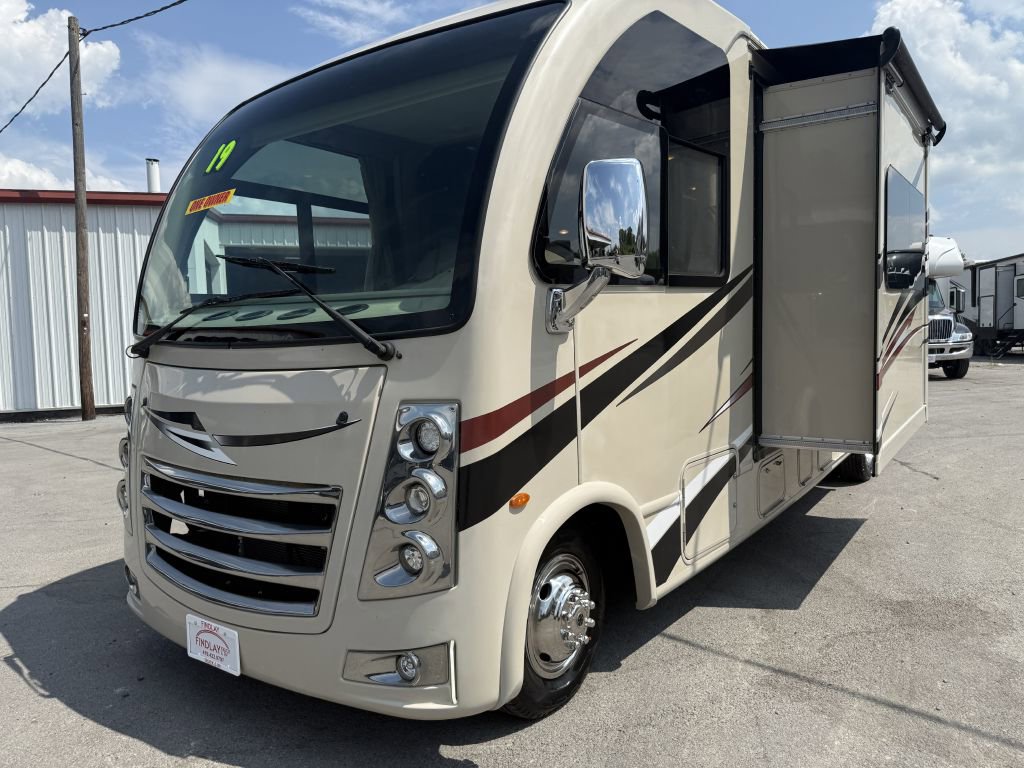 Used 2019 Ford E-450 and Econoline 450 Super Duty w/ A/C Prep Package image 5