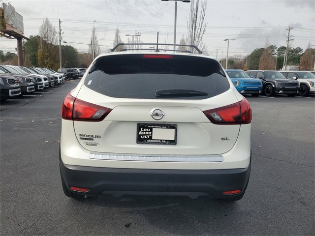 Used 2018 Nissan Rogue Sport SL image 5