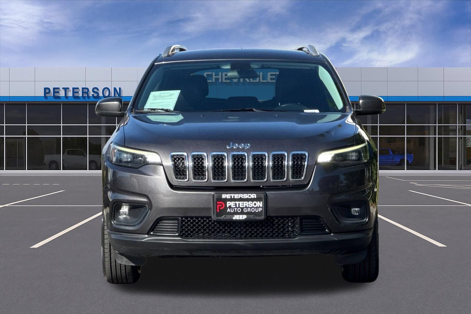Used 2020 Jeep Cherokee Latitude Plus w/ Cold Weather Group AWD/4WD image 9