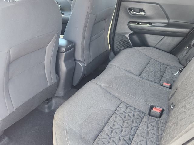 Certified 2025 Nissan Kicks SV AWD/4WD image 8