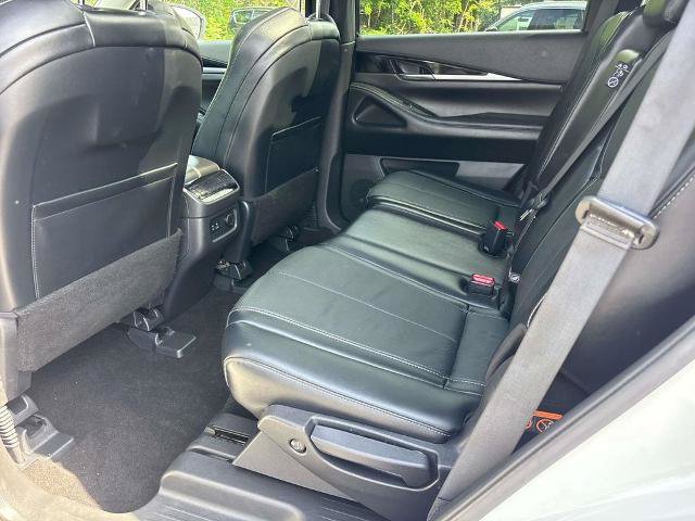 Certified 2023 INFINITI QX60 Pure AWD/4WD image 10