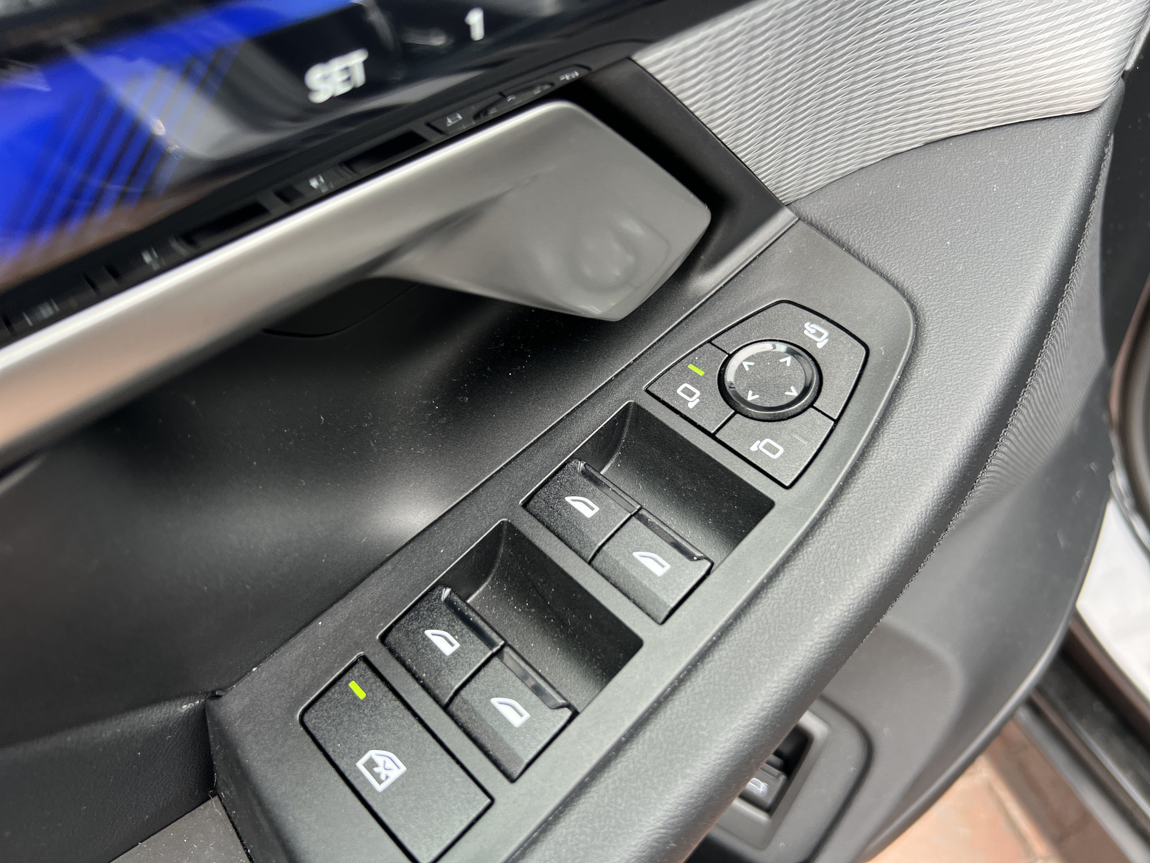 Used 2024 BMW i5 M60 w/ Premium Package AWD/4WD image 15