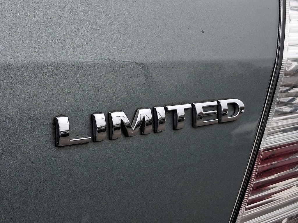 Used 2008 Ford Taurus Limited FWD image 29