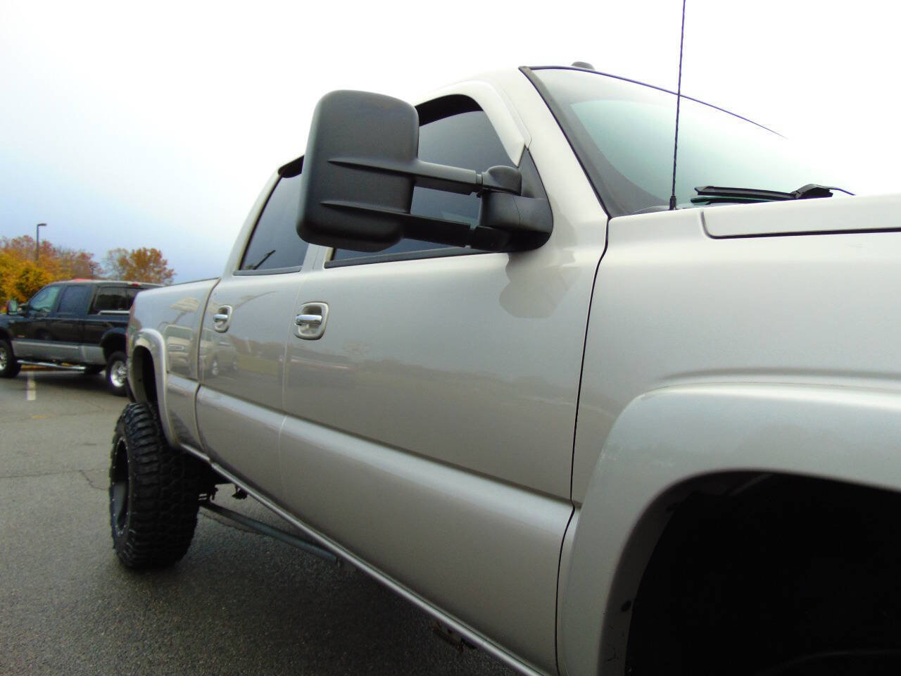 Used 2004 Chevrolet Silverado 2500 LT w/ Heavy-Duty Power Package image 64
