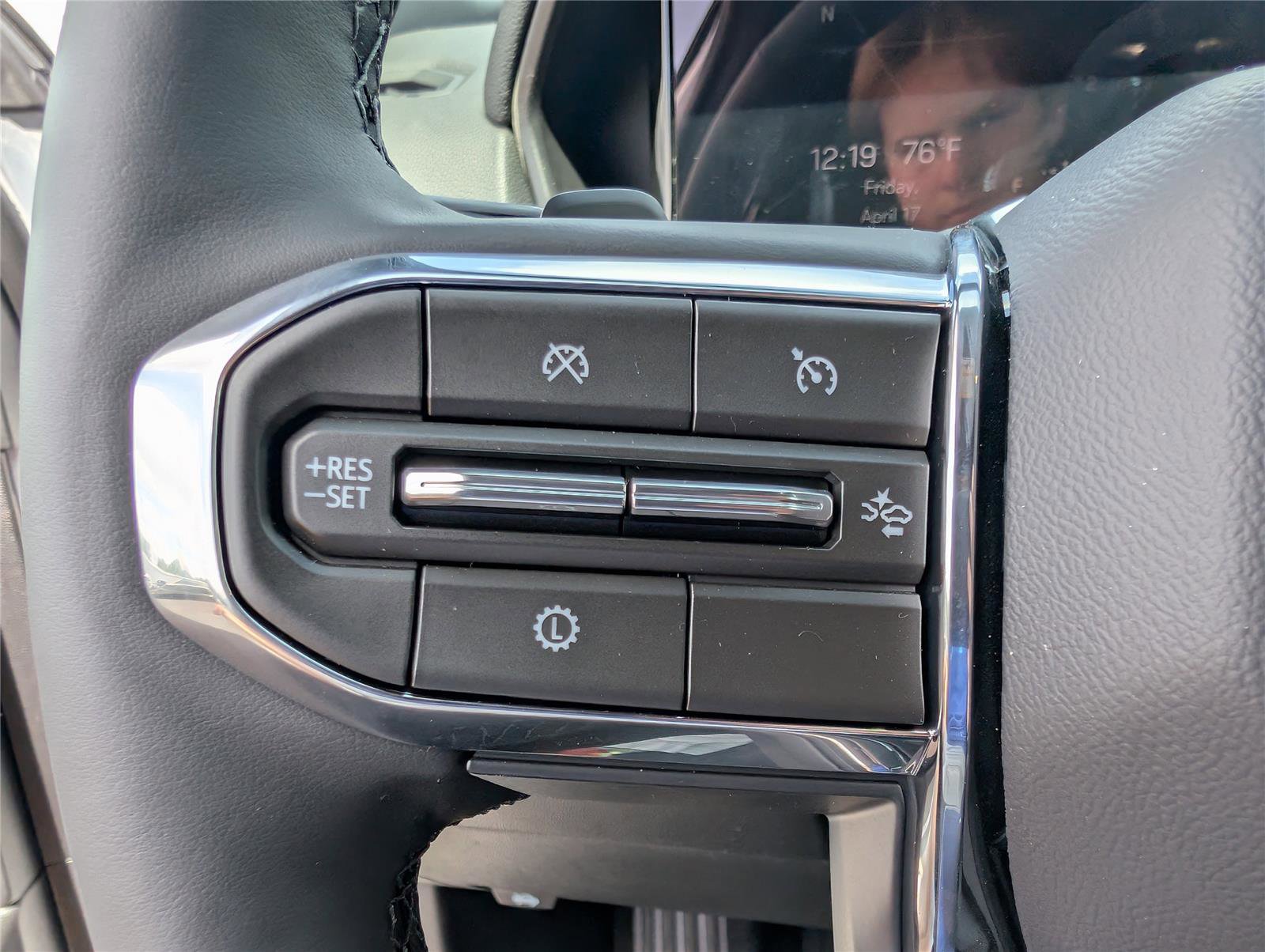 New 2026 GMC Terrain Elevation w/ Black Edition FWD image 21