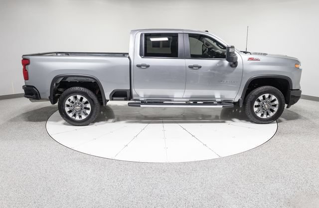 Used 2026 Chevrolet Silverado 2500 Custom w/ Z71 Off-Road Package AWD/4WD image 28
