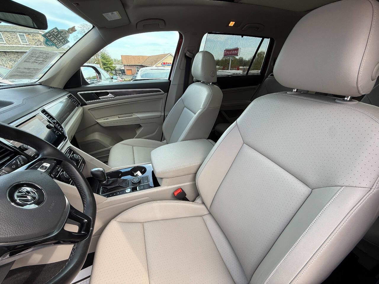 Used 2018 Volkswagen Atlas SEL image 10