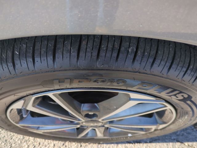 Used 2024 Kia Forte LXS image 11