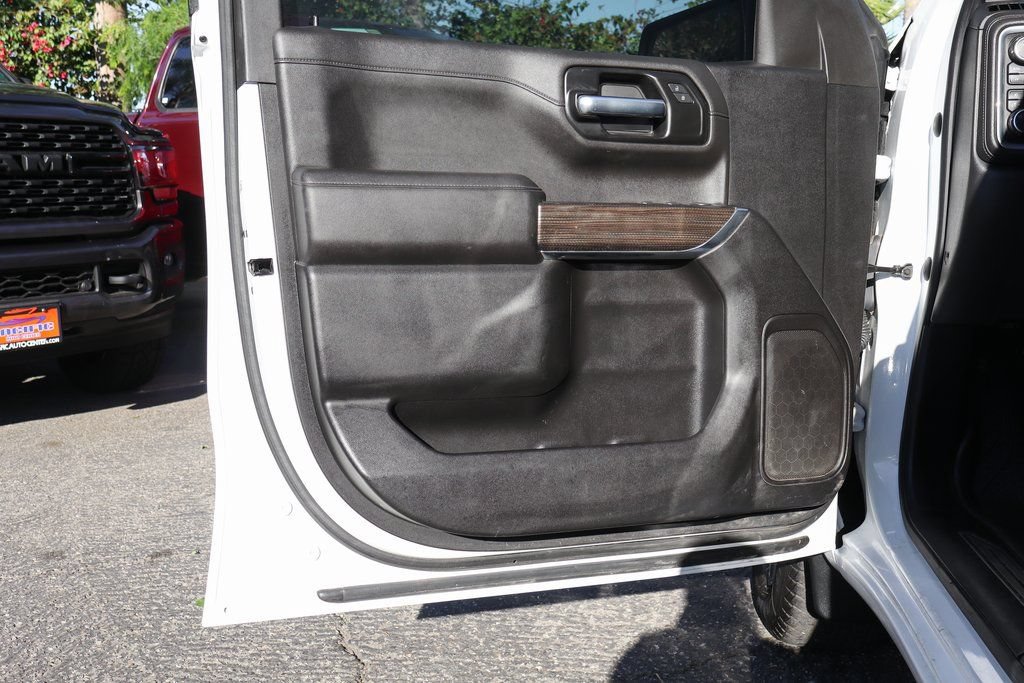 Used 2022 Chevrolet Silverado 1500 RST AWD/4WD image 17