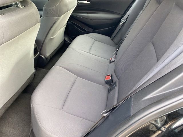 Used 2021 Toyota Corolla LE image 18