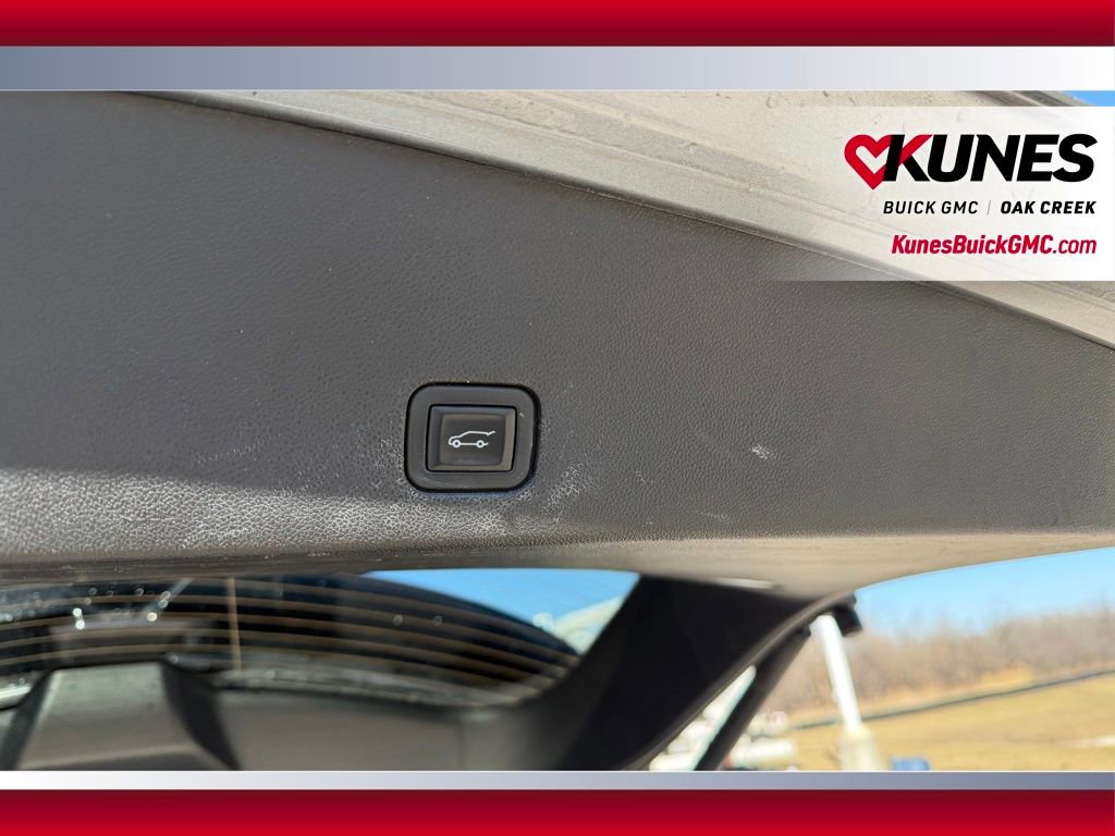 Used 2021 Cadillac XT6 Sport image 9