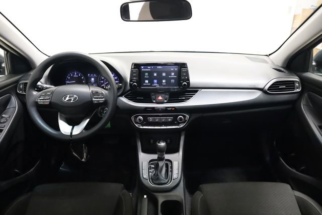Used 2018 Hyundai Elantra GT FWD image 16