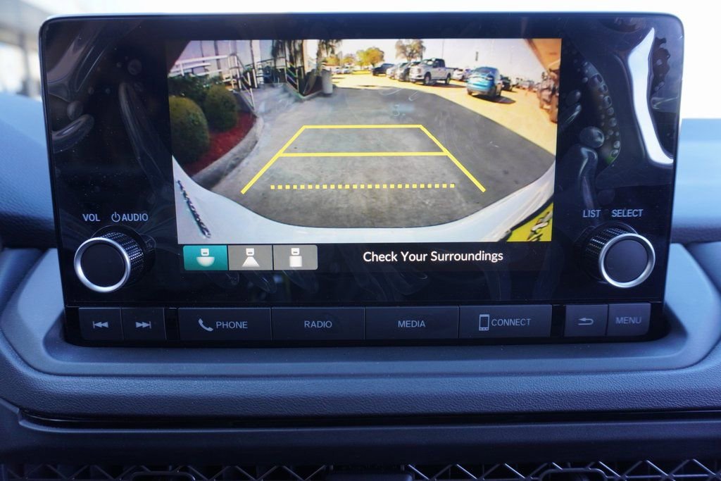 Used 2025 Honda Accord LX image 14