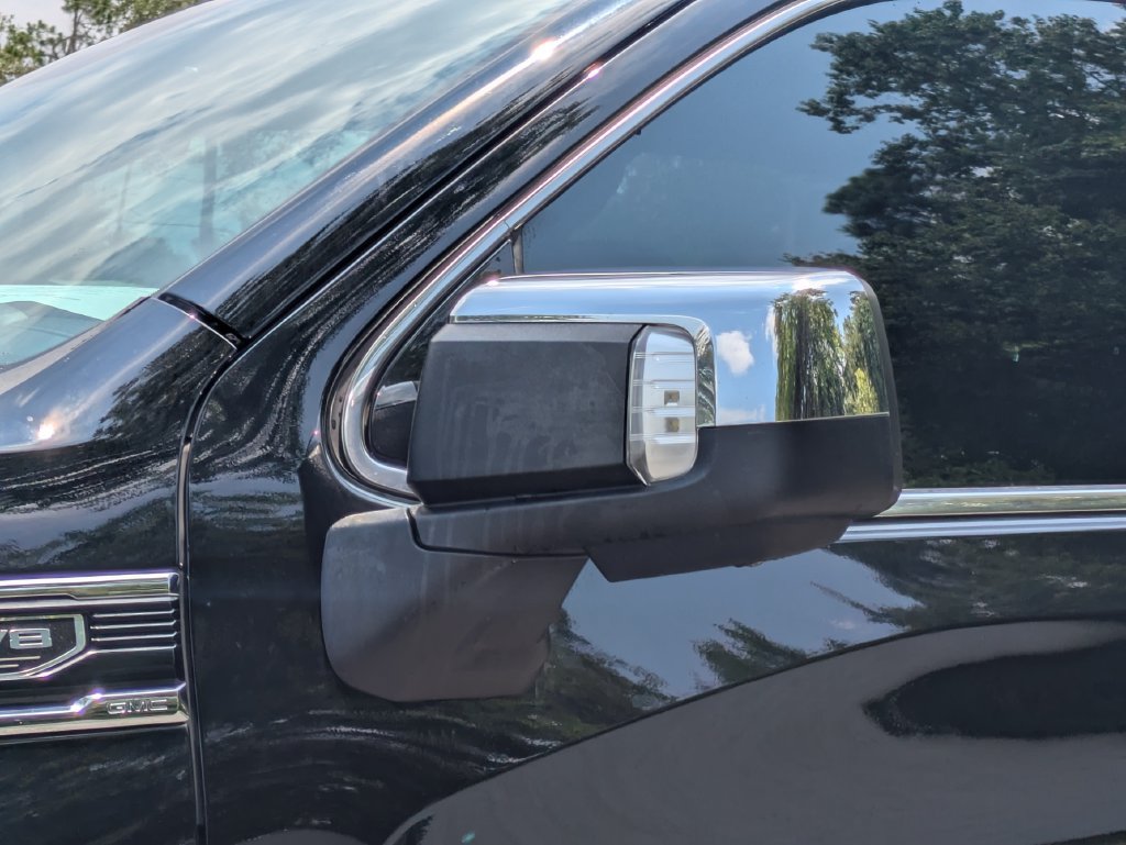 Used 2022 GMC Sierra 1500 Denali RWD image 16