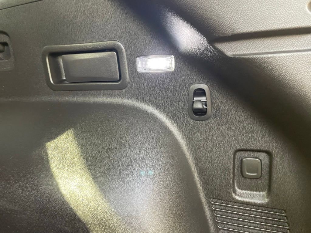 Used 2023 Chevrolet Blazer Premier w/ Enhanced Convenience Package image 20