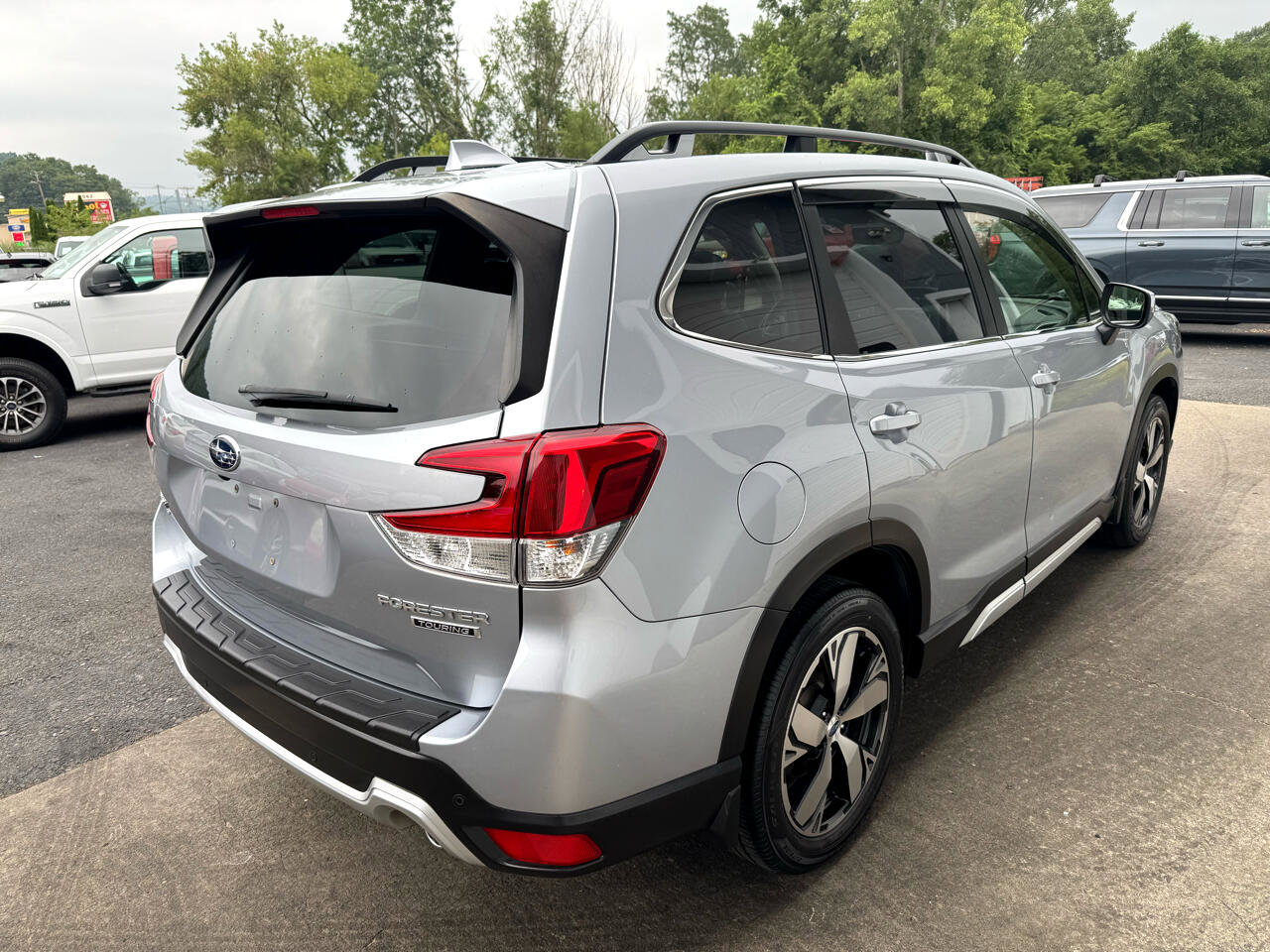 Used 2020 Subaru Forester Touring image 4
