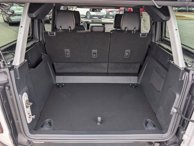 New 2026 Ford Bronco Outer Banks w/ Sasquatch Package image 14