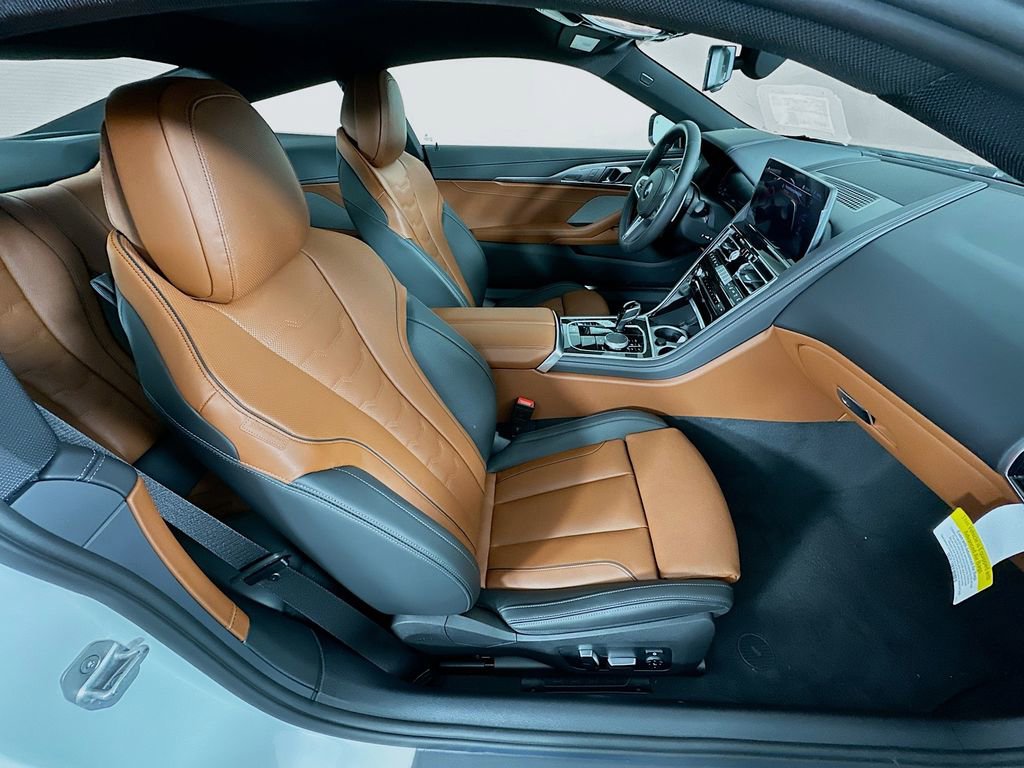 New 2026 BMW M850i xDrive Coupe w/ M Sport Professional Package image 34