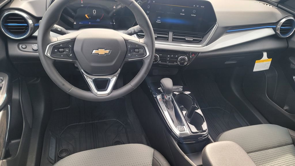 New 2026 Chevrolet Trax LT w/ Driver Confidence Package image 24