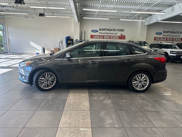 Used 2016 Ford Focus Titanium FWD image 13
