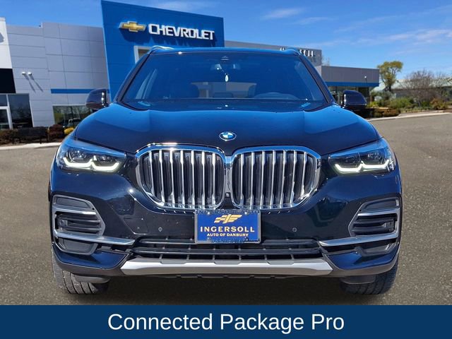 Used 2022 BMW X5 xDrive40i w/ Premium Package image 2