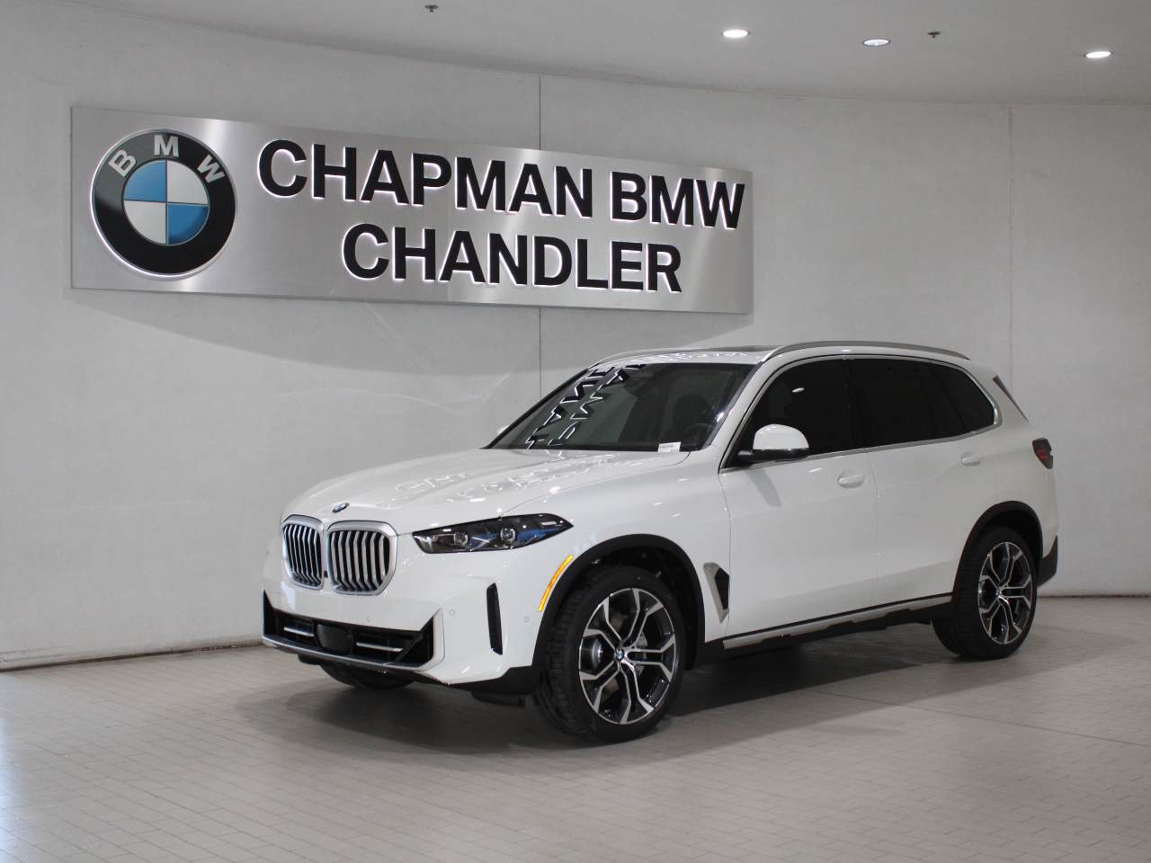 Used 2026 BMW X5 sDrive40i w/ Premium Package