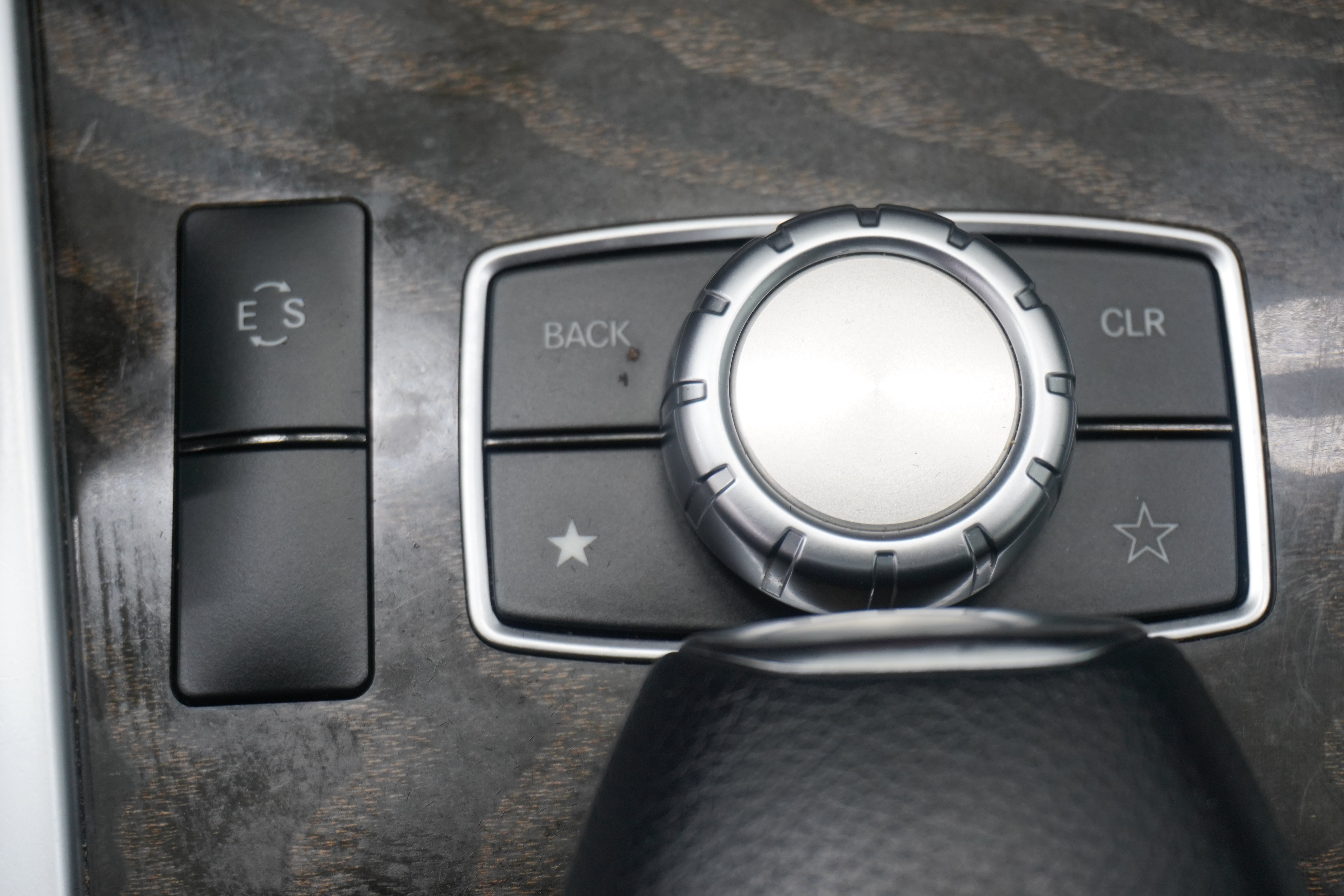 Used 2015 Mercedes-Benz E 350 Sedan image 22