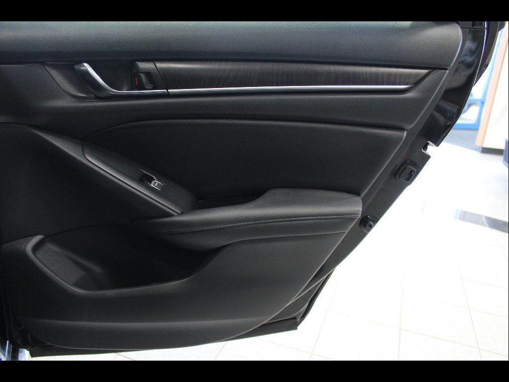 Certified 2019 Honda Accord EX-L image 22