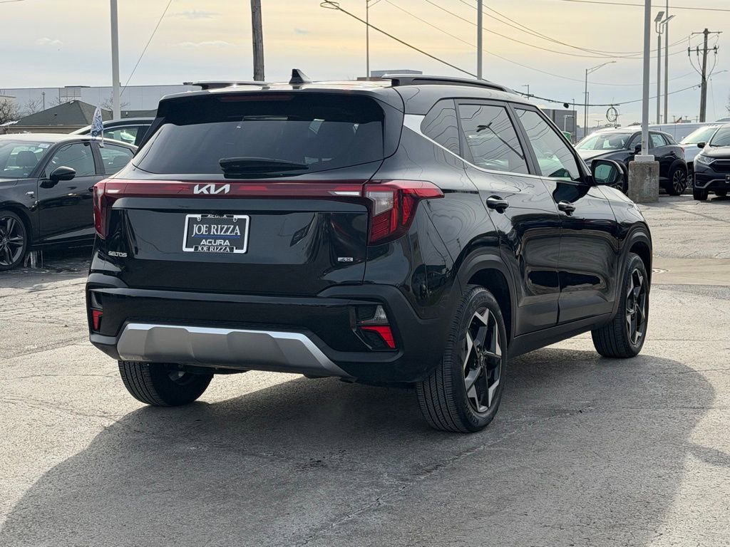 Used 2024 Kia Seltos EX image 6