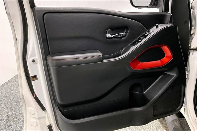 Used 2023 Nissan Frontier PRO-4X image 21