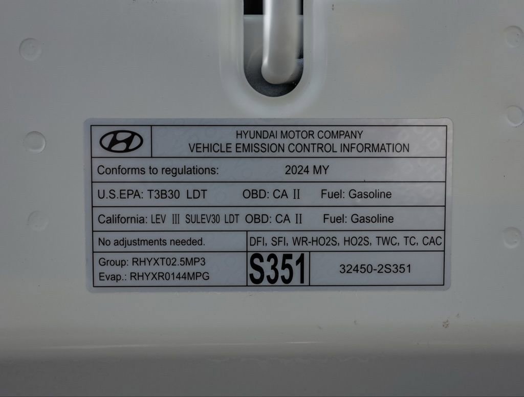 Used 2024 Hyundai Santa Fe SEL image 34