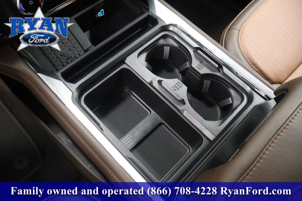 New 2026 Ford F250 King Ranch w/ FX4 Off-Road Package image 23