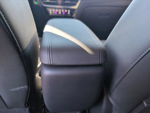 Used 2024 Buick Encore GX Avenir image 19