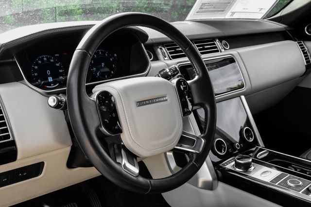 Used 2019 Land Rover Range Rover Supercharged AWD/4WD image 21
