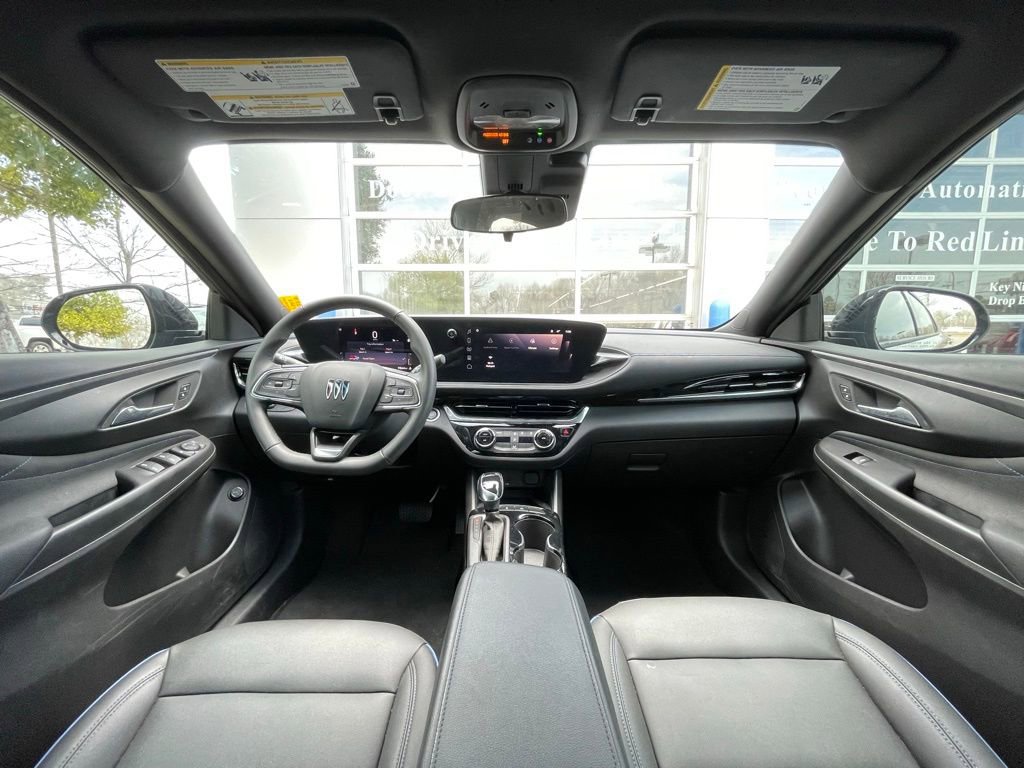 Used 2025 Buick Envista Sport Touring w/ Convenience II Package image 29