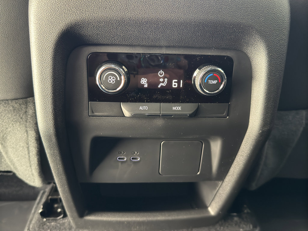 New 2026 Chevrolet Traverse LT w/ LPO, Floor Liner Package image 23