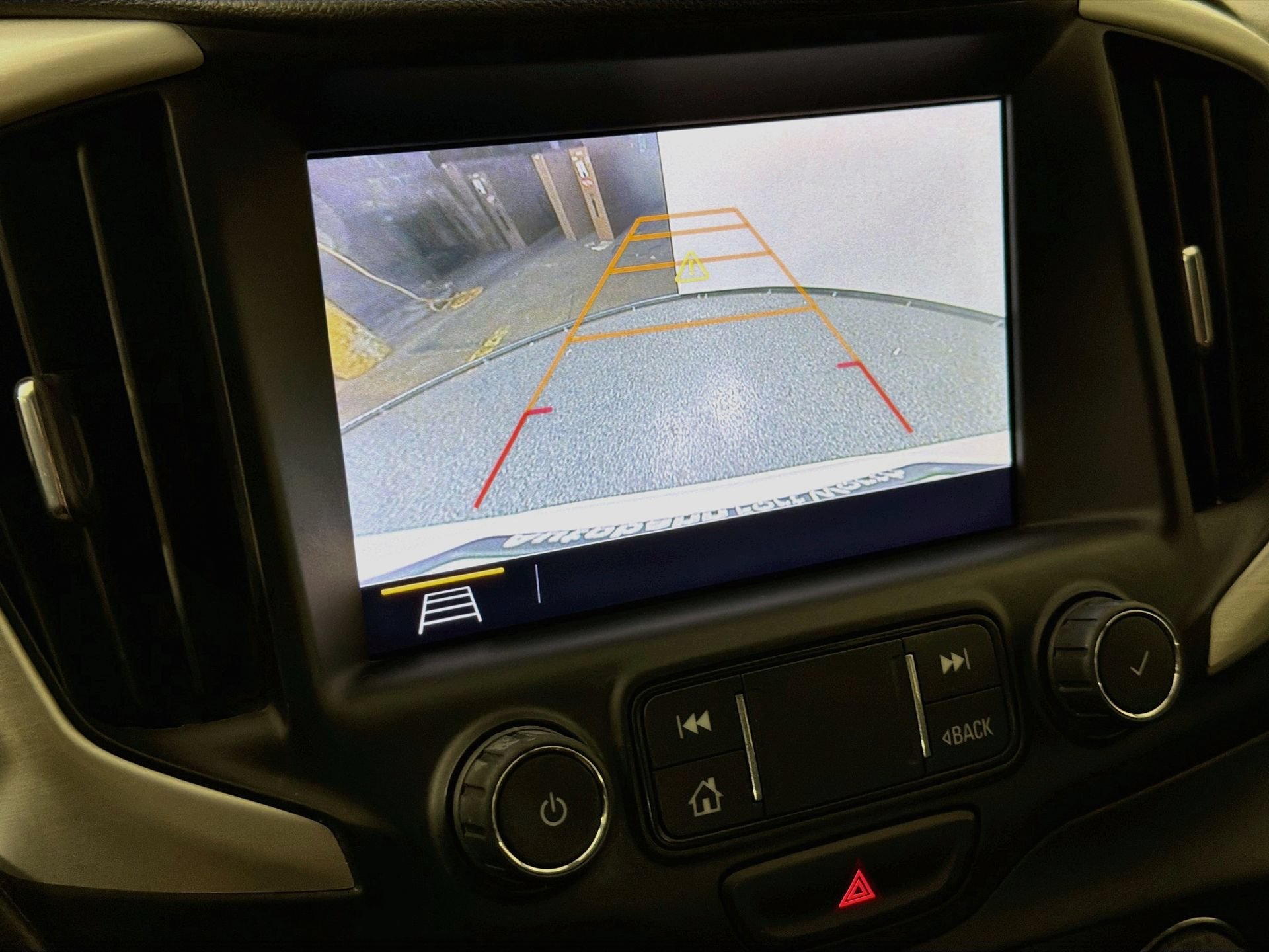Used 2020 GMC Terrain SLT w/ Preferred Package FWD image 14