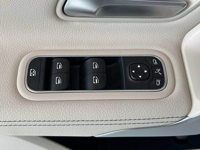 Certified 2023 Mercedes-Benz CLA 250 4MATIC image 18