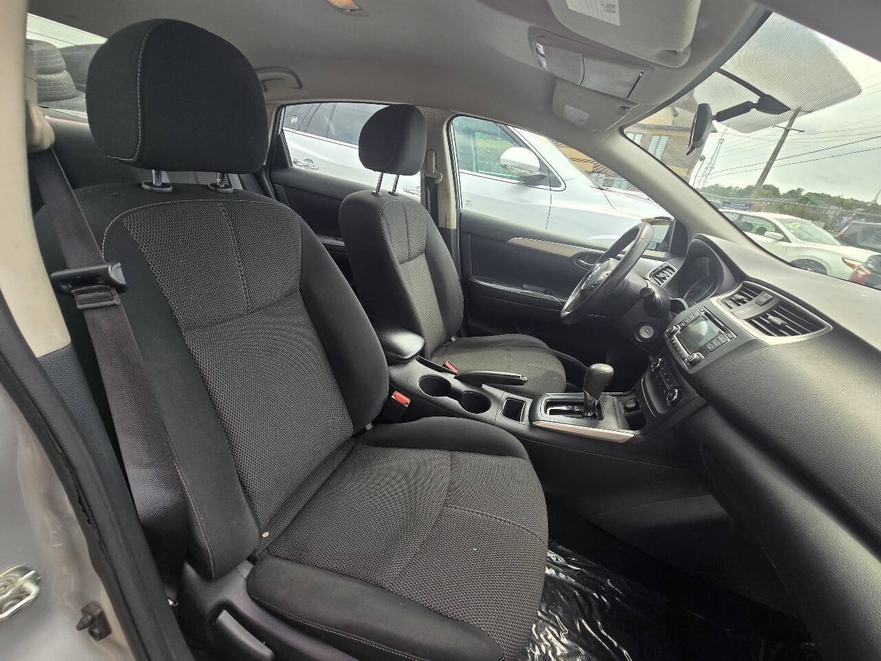 Used 2018 Nissan Sentra S FWD image 19
