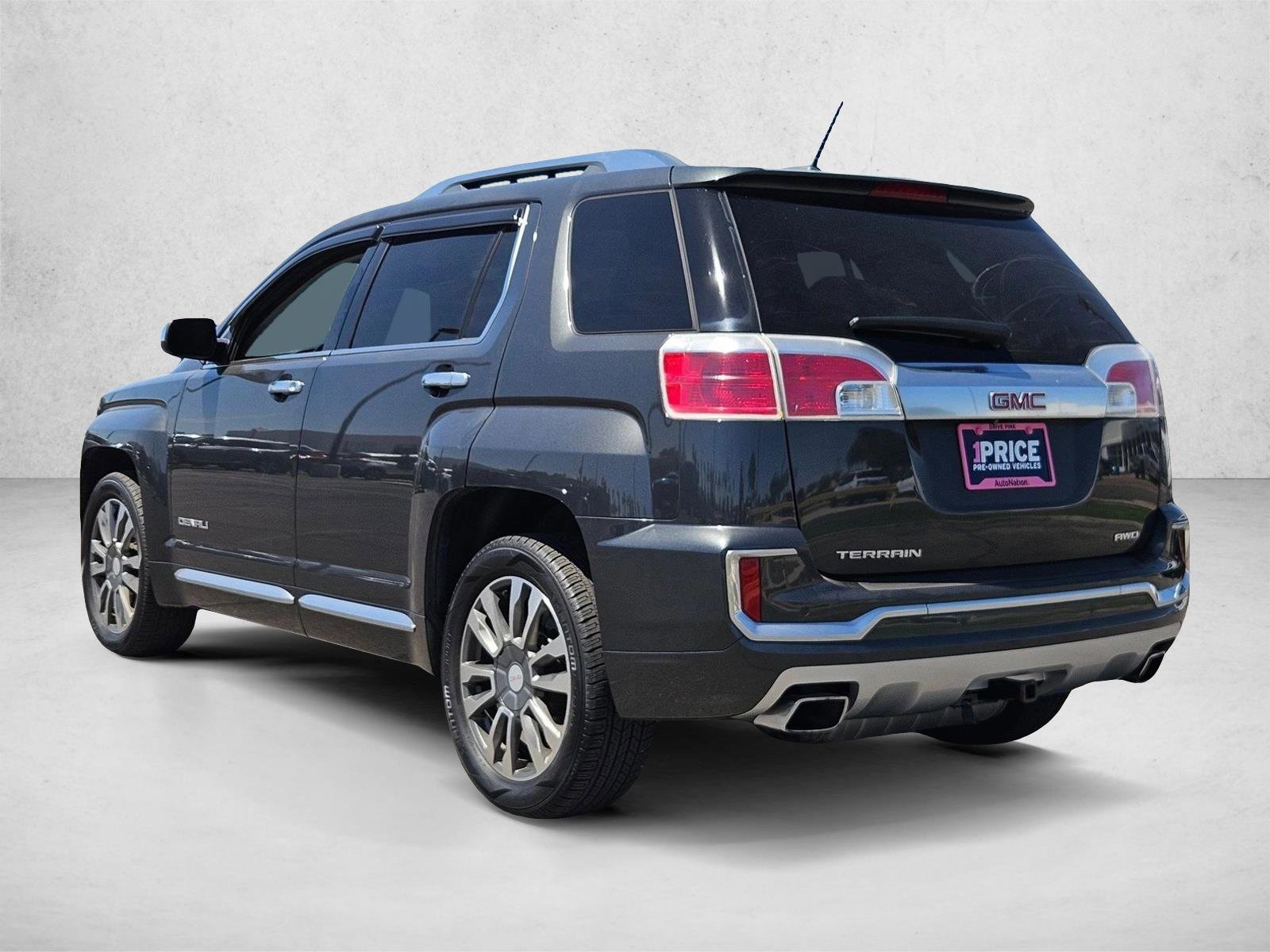 Used 2017 GMC Terrain Denali AWD/4WD image 9