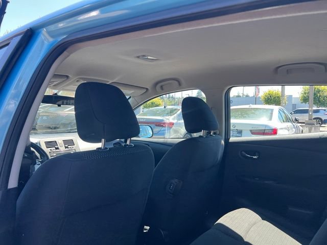 Used 2015 Nissan Leaf S w/ Charge Package FWD image 13