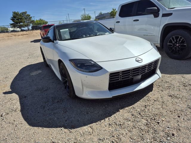 Used 2024 Nissan Z Performance w/ Floor Mat Package image 3