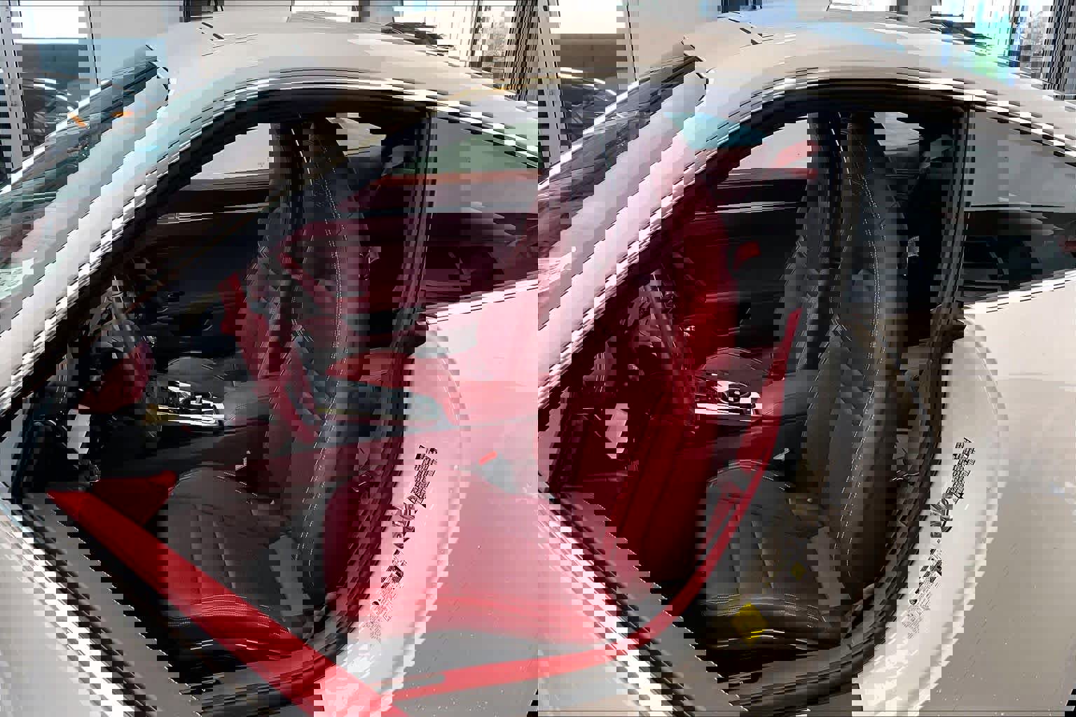 Used 2023 Porsche 911 Carrera S RWD image 8