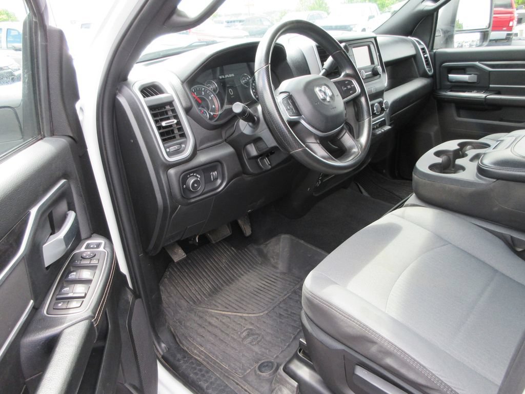 Used 2024 RAM 2500 Big Horn AWD/4WD image 6